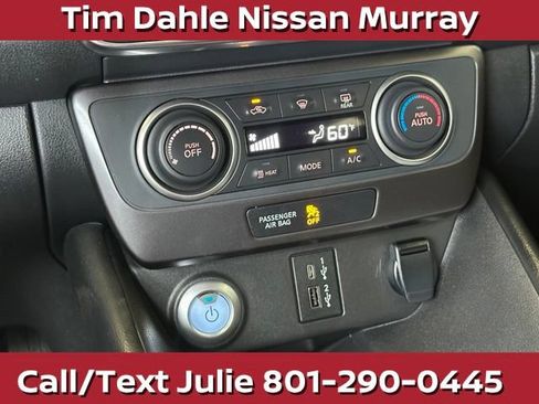 Used 2024 Nissan Leaf S FWD image 29