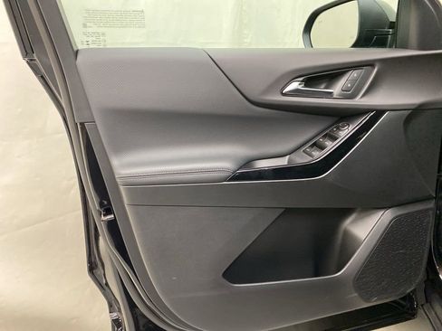 New 2026 Chevrolet Equinox LT w/ Midnight Edition AWD/4WD image 10