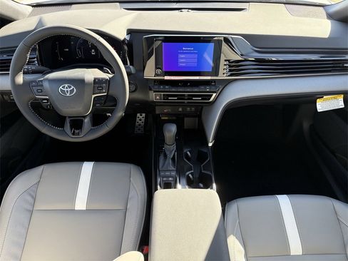 Certified 2026 Toyota Camry SE image 13