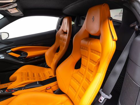 Certified 2022 Ferrari F8 Tributo RWD image 68