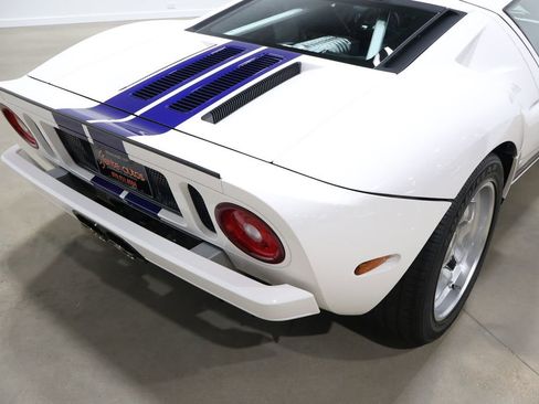 Used 2005 Ford GT image 65