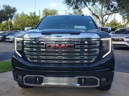 Certified 2024 GMC Sierra 1500 Denali AWD/4WD image 8