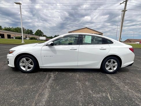 Used 2021 Chevrolet Malibu LS FWD image 3
