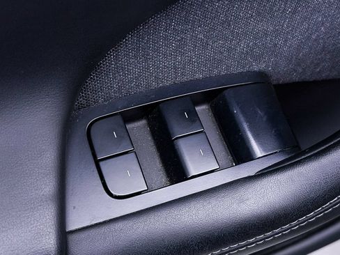 Used 2022 Tesla Model S Plaid AWD/4WD image 18