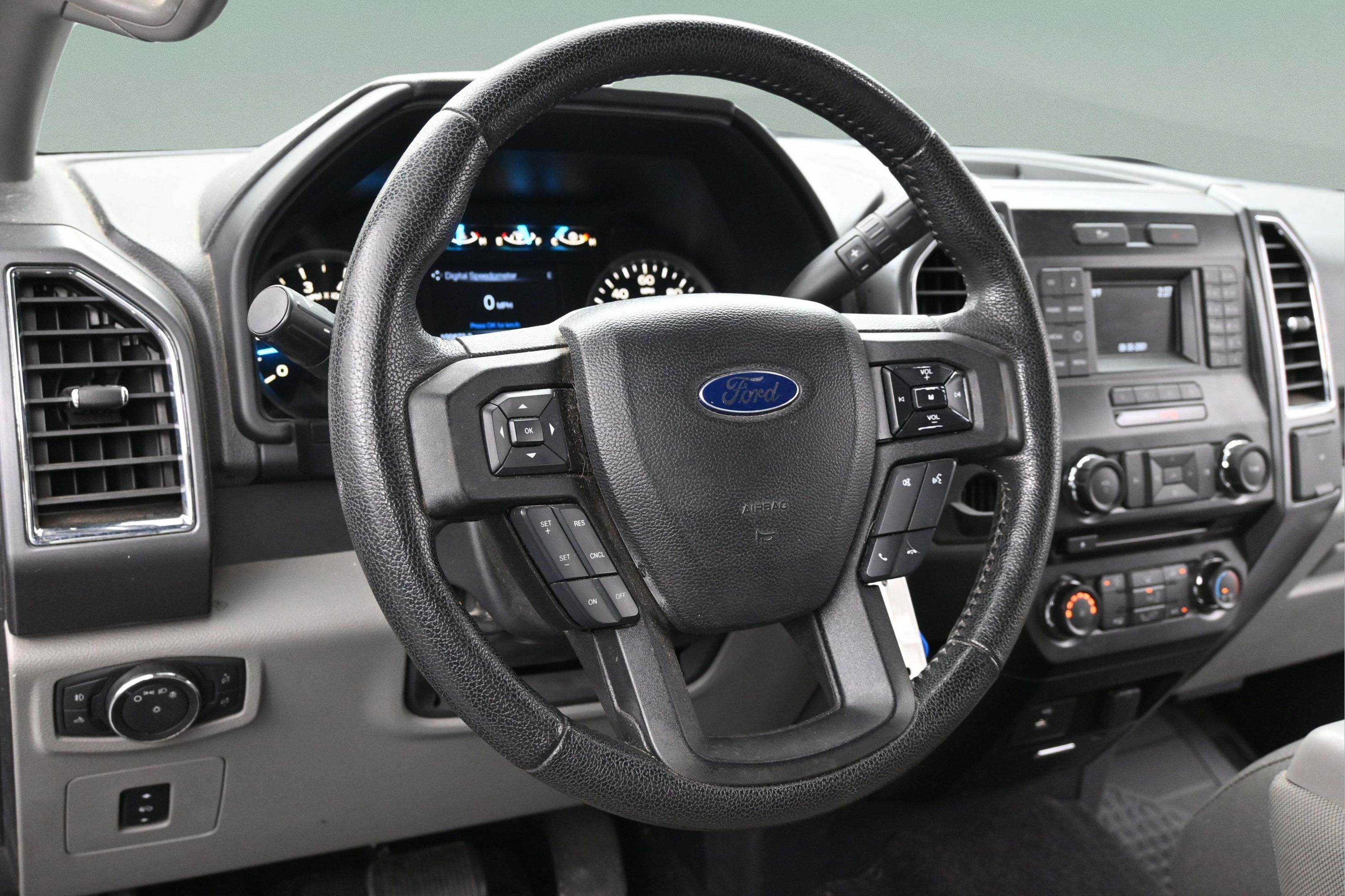 Used 2016 Ford F150 XLT w/ Equipment Group 301A Mid RWD image 13