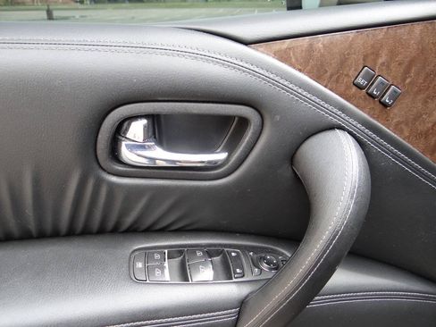 Used 2015 INFINITI QX80 2WD image 13