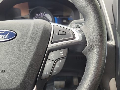 Used 2024 Ford Edge SEL AWD/4WD image 22
