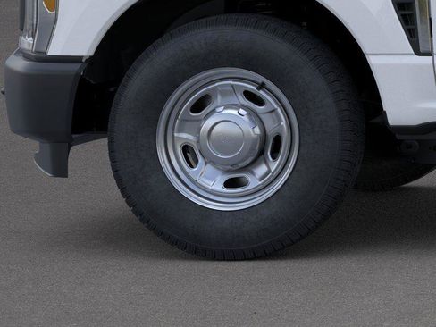 New 2026 Ford F250 XL RWD image 19