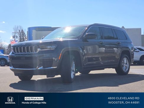 Used 2022 Jeep Grand Cherokee L Laredo w/ Luxury Tech Group I image 16