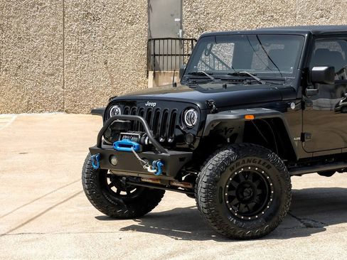 Used 2014 Jeep Wrangler Sport AWD/4WD image 5
