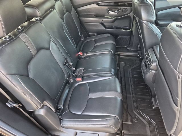 Used 2024 Honda Pilot Touring image 21