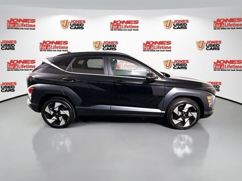 Used 2024 Hyundai Kona Limited AWD/4WD image 19