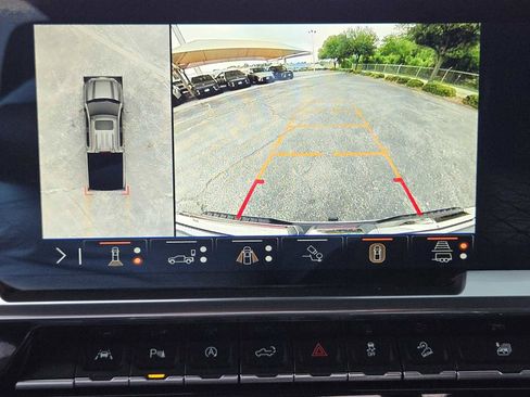 Certified 2024 GMC Sierra 1500 Elevation w/ Elevation Premium Package image 19