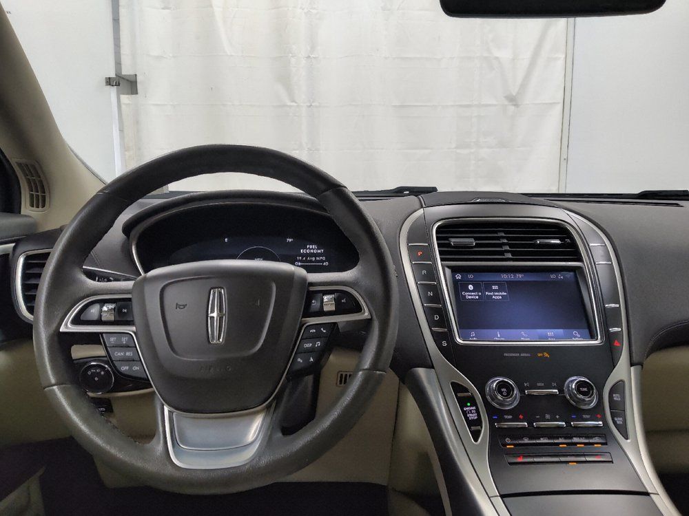 Used 2020 Lincoln Nautilus FWD image 22