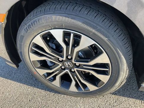 New 2026 Honda Odyssey Elite image 18