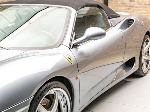 Used 2004 Ferrari 360 Spider image 23