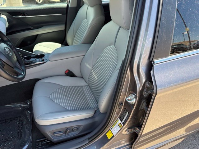 Used 2021 Toyota Camry SE w/ Audio Upgrade Package FWD image 32