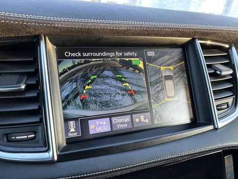 Used 2019 INFINITI QX50 Essential w/ Sensory Package image 36