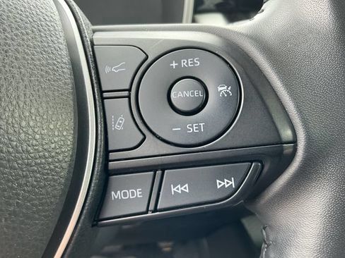 Used 2021 Toyota Corolla SE w/ SE Preferred Package FWD image 20