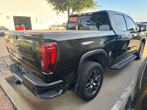 Used 2020 GMC Sierra 1500 AT4 w/ AT4 Premium Package AWD/4WD image 3
