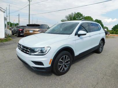 Used 2019 Volkswagen Tiguan SE