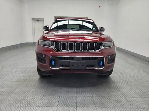 Used 2022 Jeep Grand Cherokee Overland w/ Luxury Tech Group IV image 15