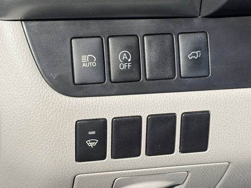 Used 2018 Toyota Highlander XLE FWD image 10