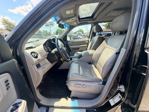 Used 2011 Honda Pilot Touring image 22