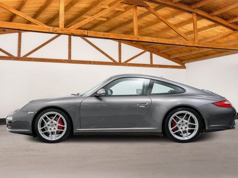 Used 2009 Porsche 911 Carrera 4S image 2