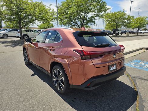 New 2026 Lexus UX 300h AWD image 8