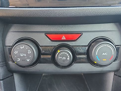 Used 2018 Subaru Impreza 2.0i Premium image 18