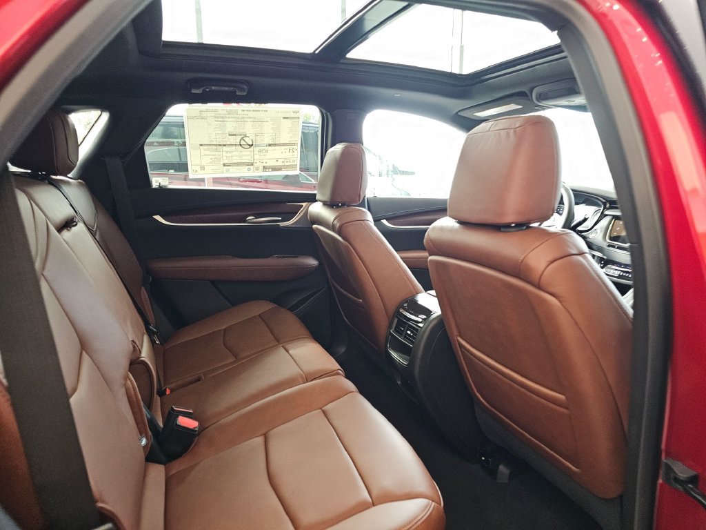 New 2026 Cadillac XT5 Premium Luxury w/ Driver Assist Package AWD/4WD image 12