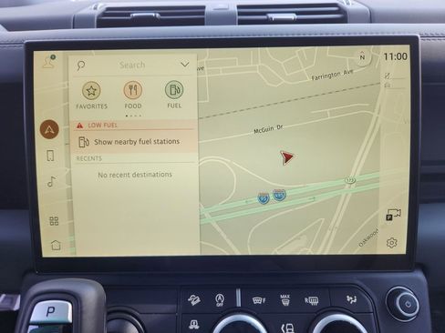 Used 2026 Land Rover Defender 130 X-Dynamic SE image 19