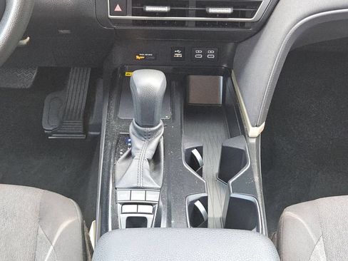 Used 2025 Toyota Camry LE FWD image 21