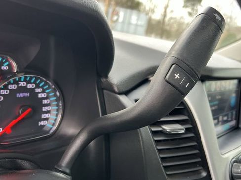 Used 2019 GMC Yukon SLT w/ Open Road Package image 19