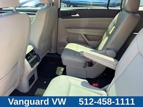 Used 2022 Volkswagen Atlas SE AWD/4WD image 32