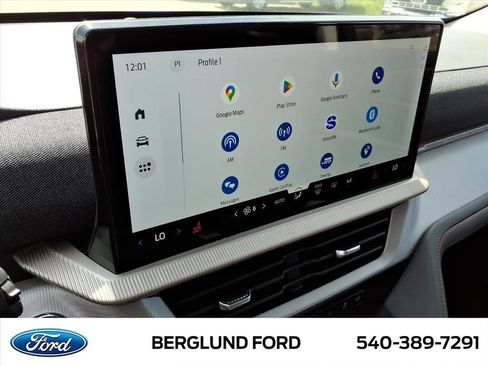 Used 2026 Ford Explorer Active AWD/4WD image 30