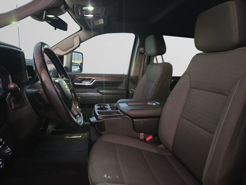 Used 2024 Chevrolet Silverado 2500 LT image 10