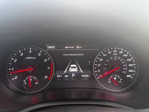 Used 2018 Kia Stinger GT2 AWD/4WD image 17