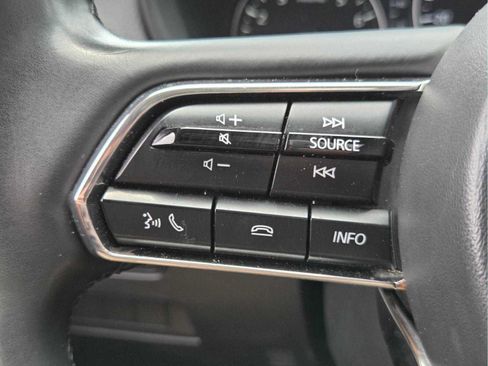 Used 2025 MAZDA CX-70 3.3 Turbo w/ Preferred Package AWD/4WD image 35
