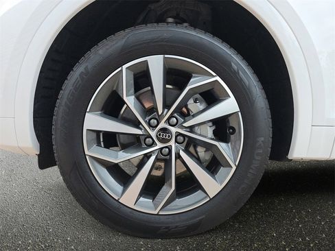 Certified 2025 Audi Q5 2.0T Premium Plus w/ Premium Plus Package image 33