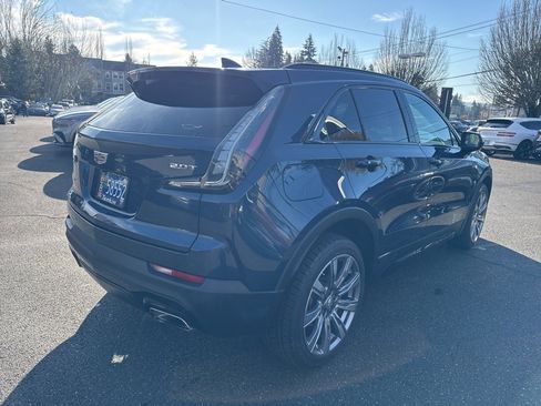 Used 2019 Cadillac XT4 Sport image 7