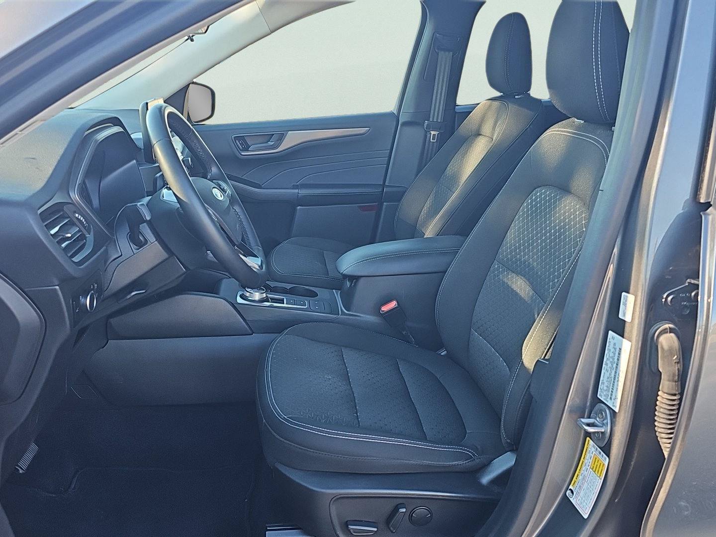 Used 2023 Ford Escape Active w/ Cold Weather Package FWD image 13