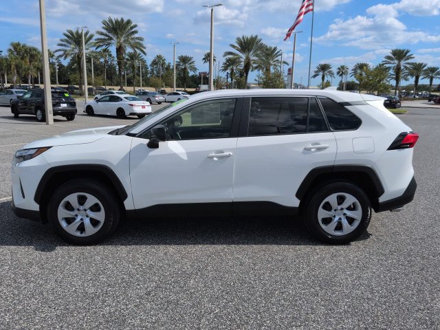 Certified 2025 Toyota RAV4 LE FWD image 7