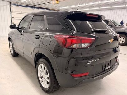 Used 2024 Chevrolet TrailBlazer LS w/ LS Convenience Package