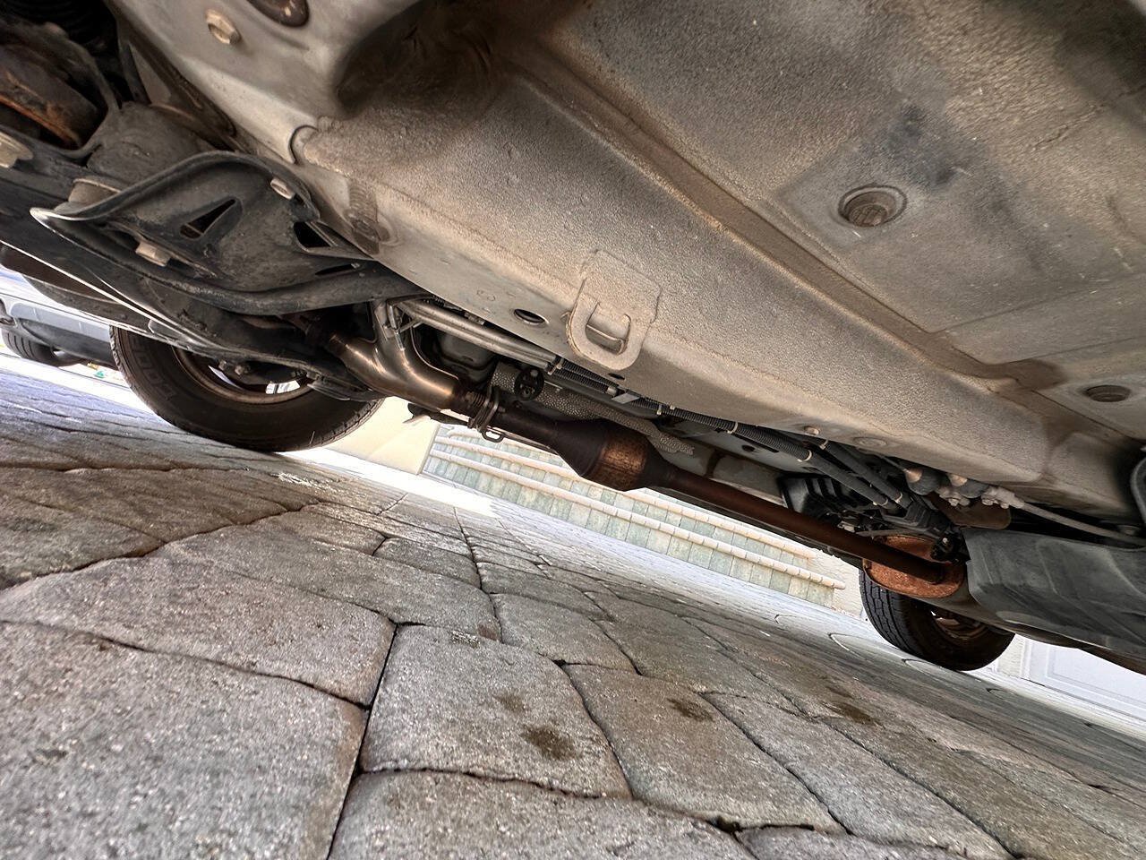 Used 2005 Toyota Highlander 2WD V6 w/ 3rd Row image 43