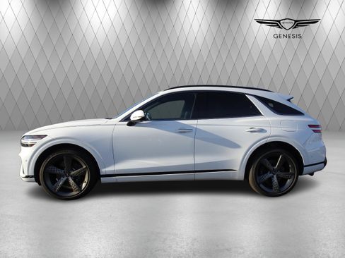 New 2025 Genesis GV70 3.5T Sport w/ Sport Advanced Package image 2