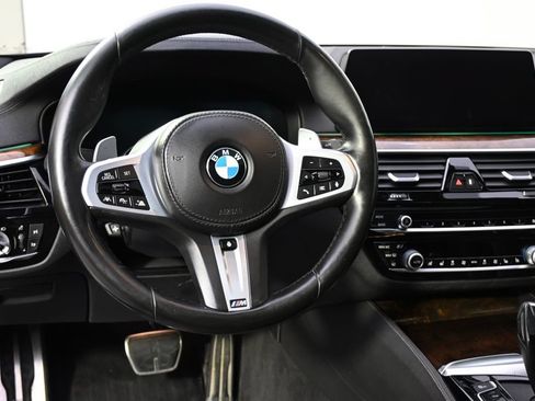 Used 2020 BMW 540i xDrive w/ M Sport Package AWD/4WD image 12