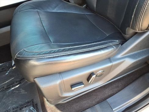 Used 2015 Ford F150 Lariat w/ Equipment Group 502A Luxury image 24