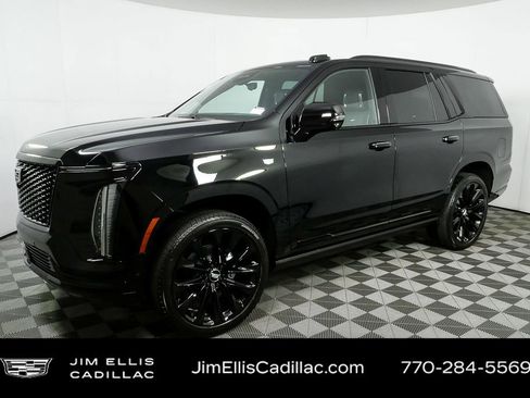 Used 2026 Cadillac Escalade Platinum Sport w/ LPO, ONYX Package image 16